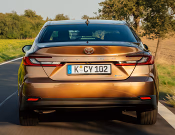 Toyota Camry HEV [EU-spec] '2024–pr.