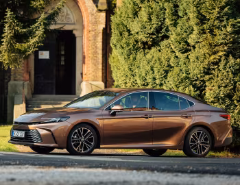 Toyota Camry HEV [EU-spec] '2024–pr.
