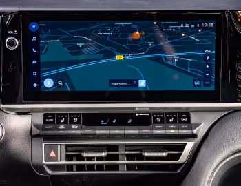 Interior Toyota Camry HEV [EU-spec] '2024–pr.