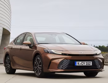 Toyota Camry HEV [EU-spec] '2024–pr.