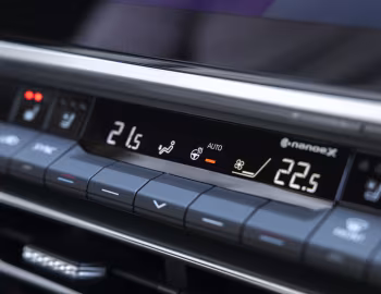 Interior Toyota Camry HEV SL [Australia] '2024–pr.