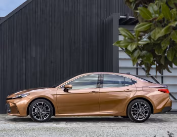 Toyota Camry HEV SL [Australia] '2024–pr.