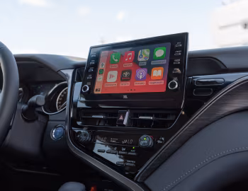 Interior Toyota Camry Hybrid [EU-spec] '2020–24