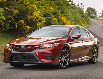 2018–20 Toyota Camry Hybrid SE [North America] '2017–20