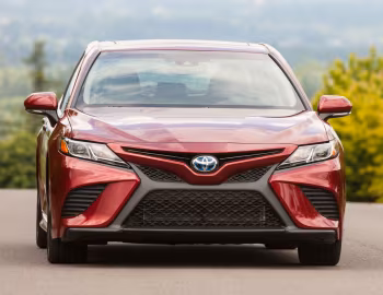 2018–20 Toyota Camry Hybrid SE [North America] '2017–20