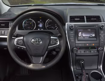 Panel frontal 2015–17 Toyota Camry Hybrid SE [North America] '2014–17