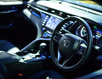 Interior Toyota Camry Hybrid WS [Japan] '08.2018–12.2020