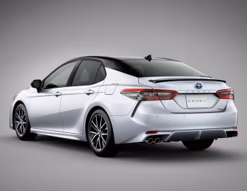 Toyota Camry Hybrid WS "Leather Package" [Japan] '02.2021–23