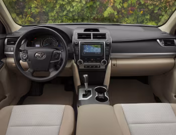 Panel frontal 2012–14 Toyota Camry LE [North America] '2011–14