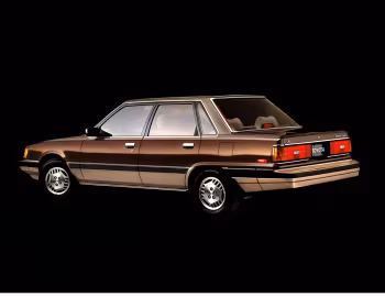 1985–86 Toyota Camry LE [North America] (V10) '1984–86