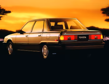 1985–86 Toyota Camry LE [North America] (V10) '1984–86