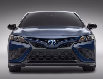 2023–24 Toyota Camry SE "Nightshade" [North America] '2022–24