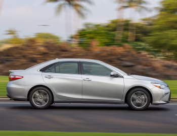 2015–17 Toyota Camry SE [North America] '2014–17