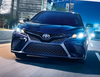 2018–20 Toyota Camry SE [North America] '2017–20