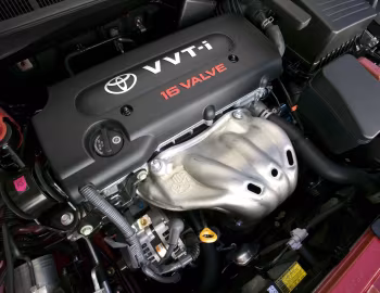 Bajo el capó 2007–09 Toyota Camry SE [North America] '2006–09