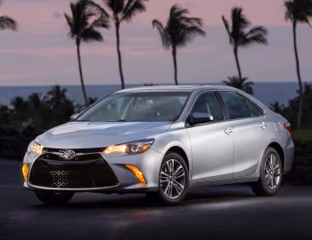 2015–17 Toyota Camry SE [North America] '2014–17