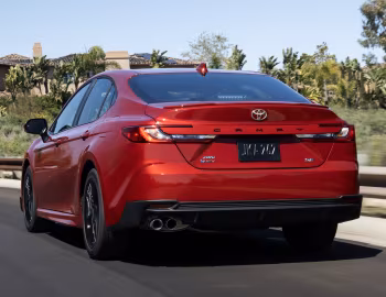 2025–pr. Toyota Camry SE HEV AWD [North America] '2024–pr.