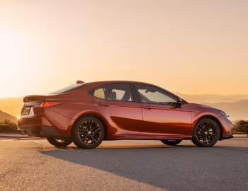 2025–pr. Toyota Camry SE HEV AWD [North America] '2024–pr.