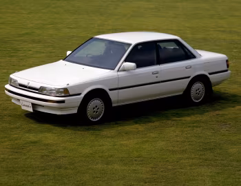 Toyota Camry Sedan [Japan] (V20) '1986–90