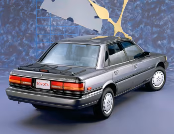 1991 Toyota Camry Sedan [Canada] (V20) '1990–91