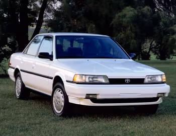1991 Toyota Camry Sedan [Canada] (V20) '1990–91