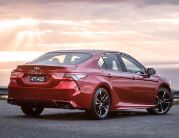 Toyota Camry SX [Australia] '2017–21