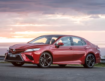 Toyota Camry SX [Australia] '2017–21