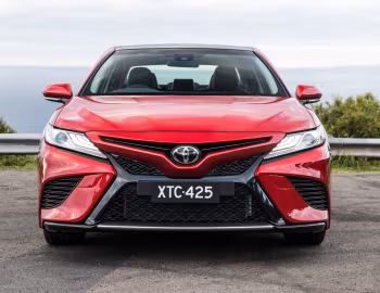 Toyota Camry SX [Australia] '2017–21