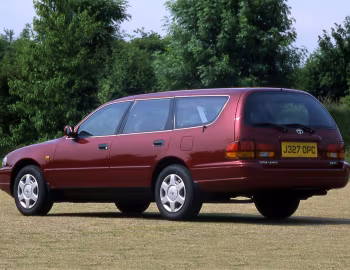 Toyota Camry Wagon [UK-spec] (XV10) '1992–96
