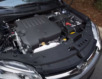 Bajo el capó 2015–17 Toyota Camry XLE [North America] '2014–17
