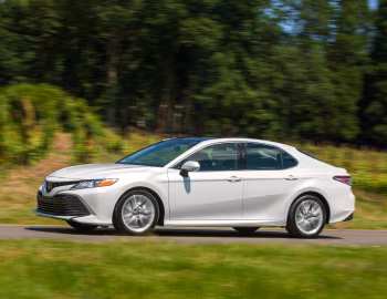 2018–20 Toyota Camry XLE [North America] '2017–20