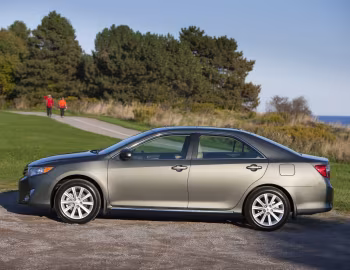 2012–14 Toyota Camry XLE [North America] '2011–14
