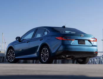 2025–pr. Toyota Camry XLE HEV AWD [North America] '2024–pr.