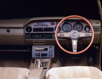 Panel frontal Toyota Carina 4-door [Japan] (A40) '1977–79