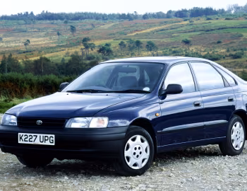 Toyota Carina E Liftback [UK-spec] (ST190) '1992–95