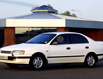 Toyota Carina E [UK-spec] (AT190) '1992–96