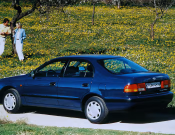 Toyota Carina E [EU-spec] '1996–97