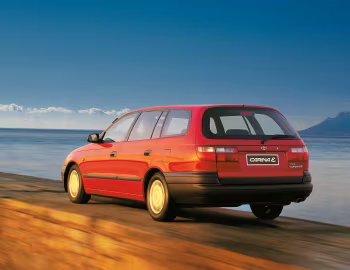 Toyota Carina E Wagon [EU-spec] '1996–97