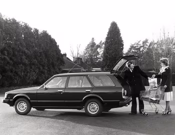 Toyota Carina Estate [UK-spec] (A40) '1979–81