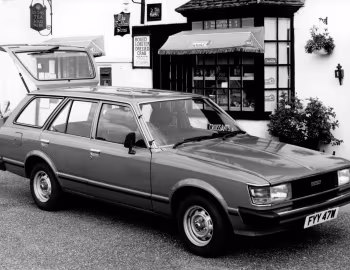 Toyota Carina Estate [UK-spec] (A40) '1979–81