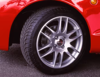Toyota Caserta '2000