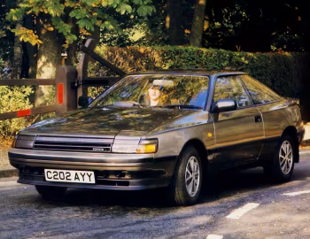 Toyota Celica 2.0 GTi [UK-spec] (ST162) '1985–87