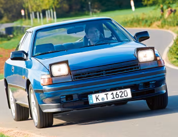 Toyota Celica 2.0 ST (ST162) '1985–87
