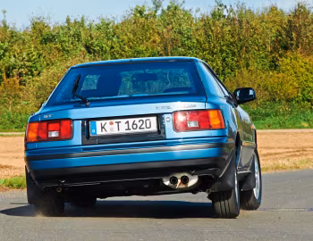 Toyota Celica 2.0 ST (ST162) '1985–87
