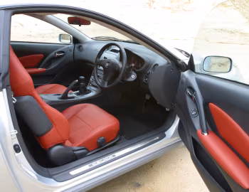 Interior Toyota Celica Red Collection '2004