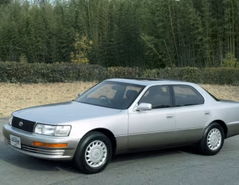 Toyota Celsior C-type "F package" [Japan] (E-UCF10) '10.1989–07.1992
