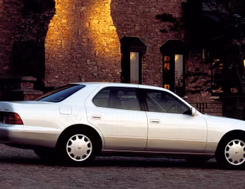 Toyota Celsior (UCF20) '10.1994–06.1997