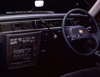 Panel frontal Toyota Century E type [Japan] (E-VG40) '09.1987–11.1992
