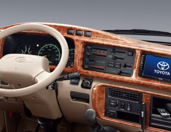 Panneau avant Toyota Coaster