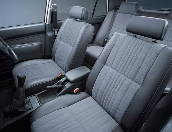 Interior Toyota Comfort (S10) '12.1995–05.2017